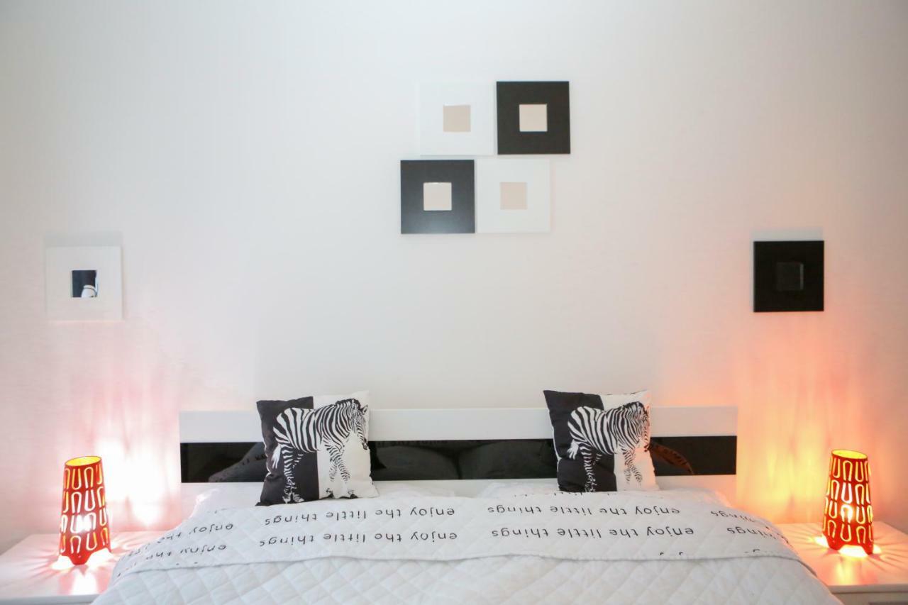 Stylish A Few Steps From Metro Apartamento *